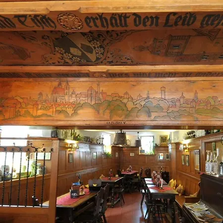 Gaestehaus Eberlein بيت ضيافة روتنبورغ أوب در تاوبر
