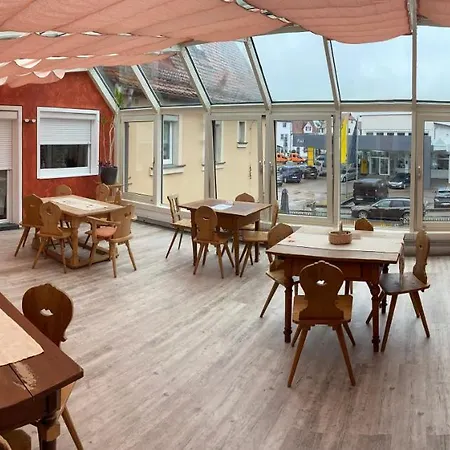 Gaestehaus Eberlein بيت ضيافة