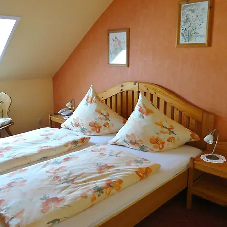 بيت ضيافة Gaestehaus Eberlein