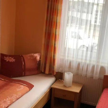 بيت ضيافة Gaestehaus Eberlein 2*